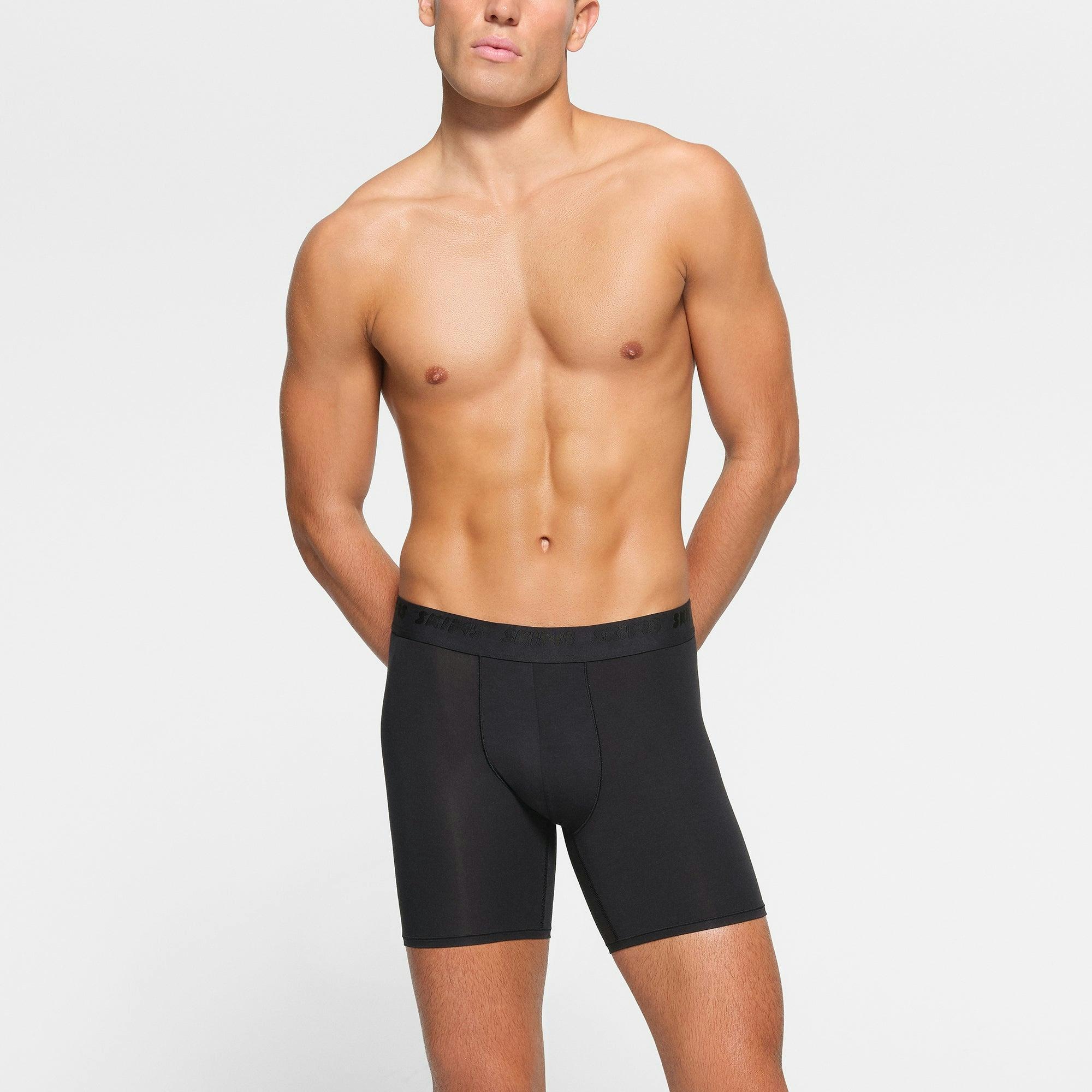 SKIMS STRETCH MENS 5" BOXER BRIEF | OBSIDIAN Product Image