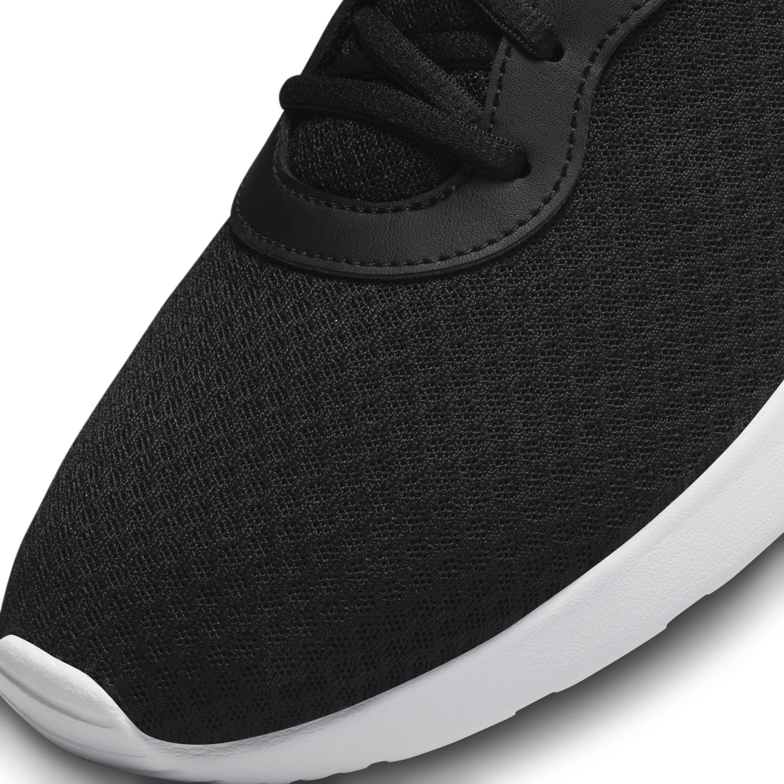 Nike Men's Tanjun EasyOn Shoes Product Image