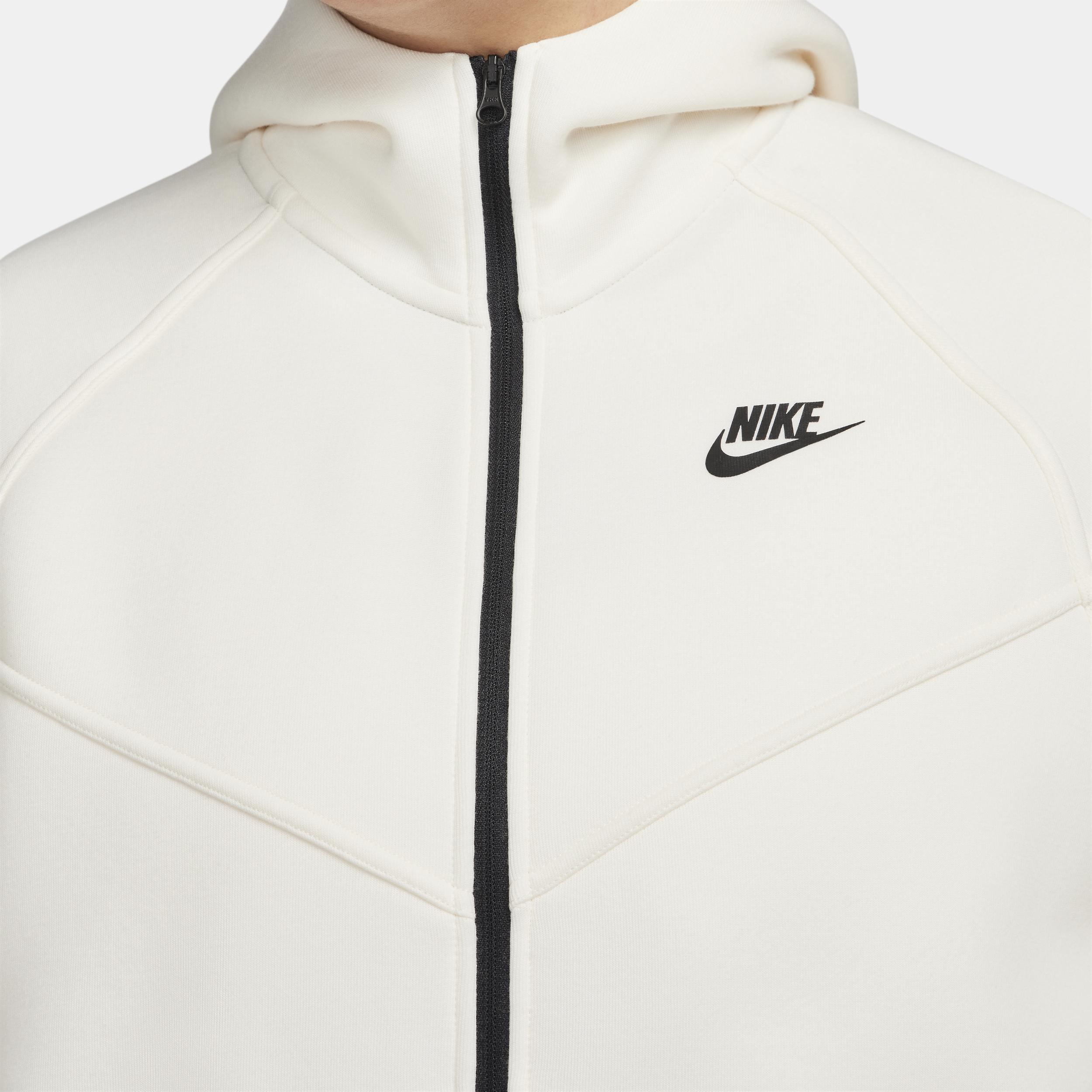 Womens Nike Sportswear Tech Fleece Windrunner Full-Zip Hoodie (Plus Size) Product Image