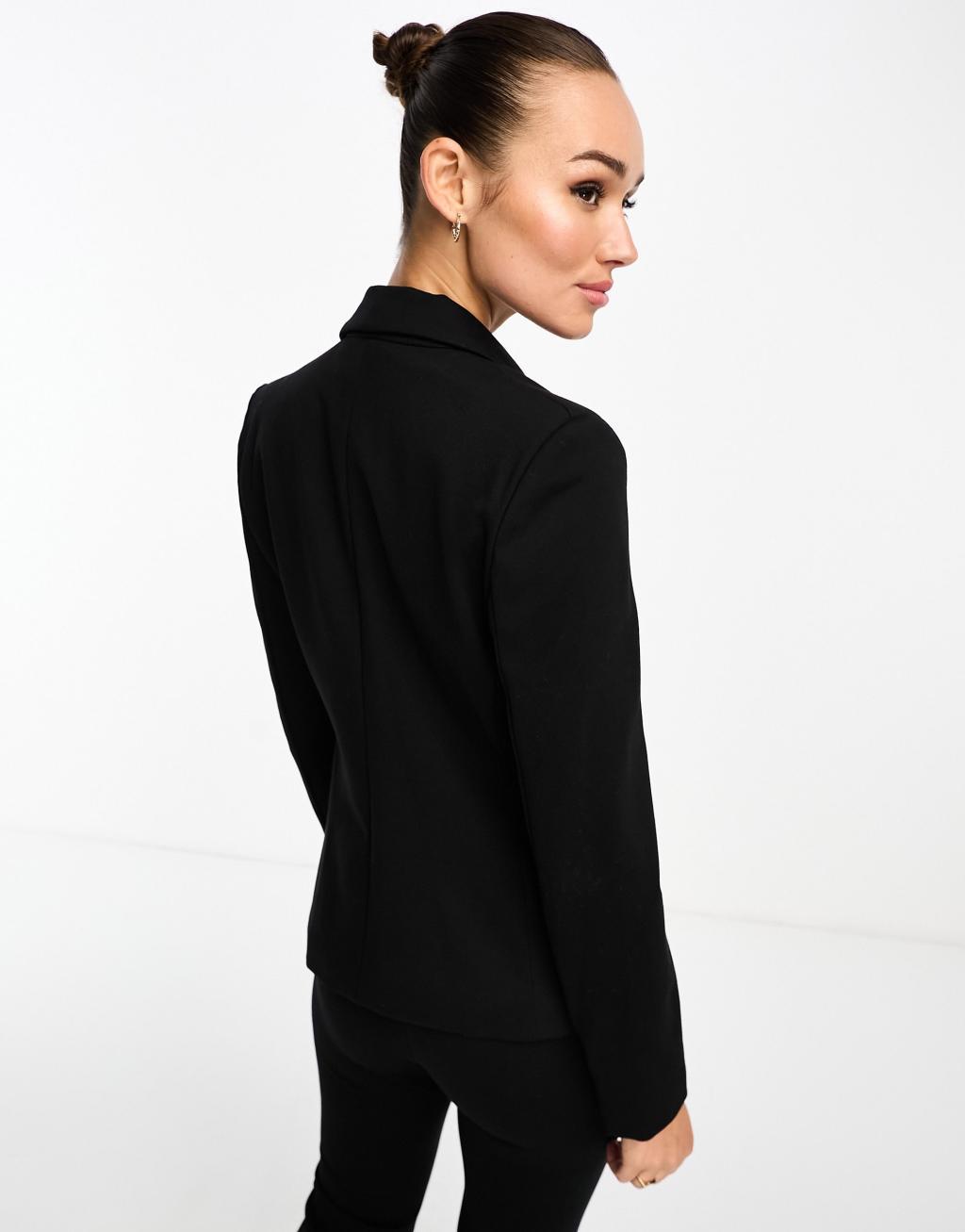 Mango slim blazer in black Product Image