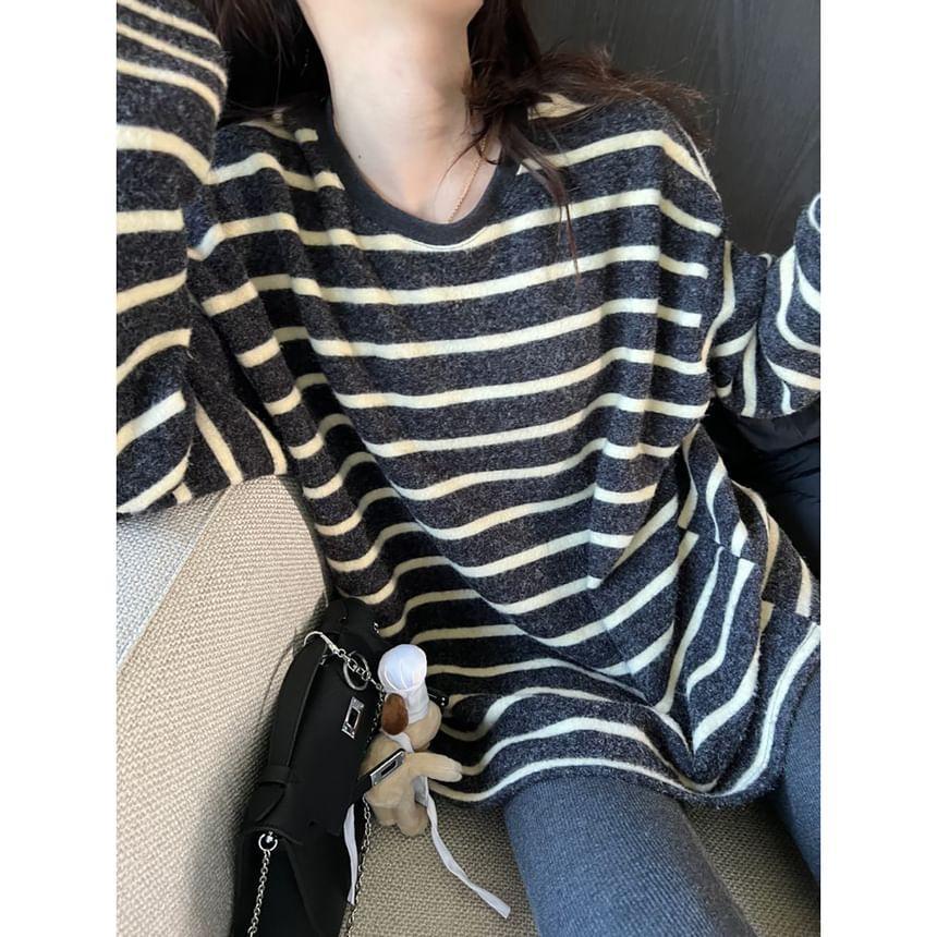 Long-Sleeve Crew Neck Striped Tee Product Image