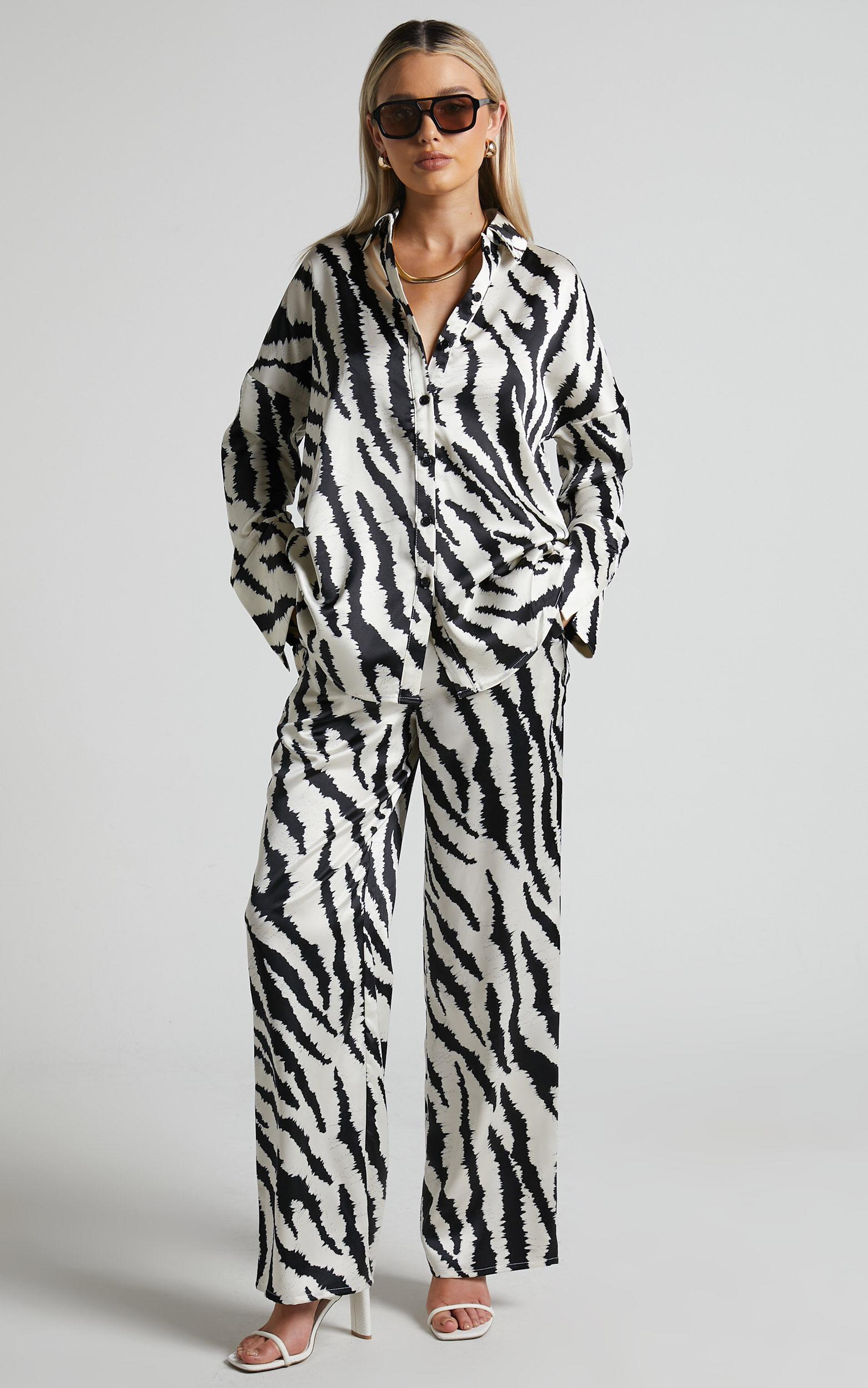 4th & Reckless - Inez Trouser in Navy Zebra Product Image