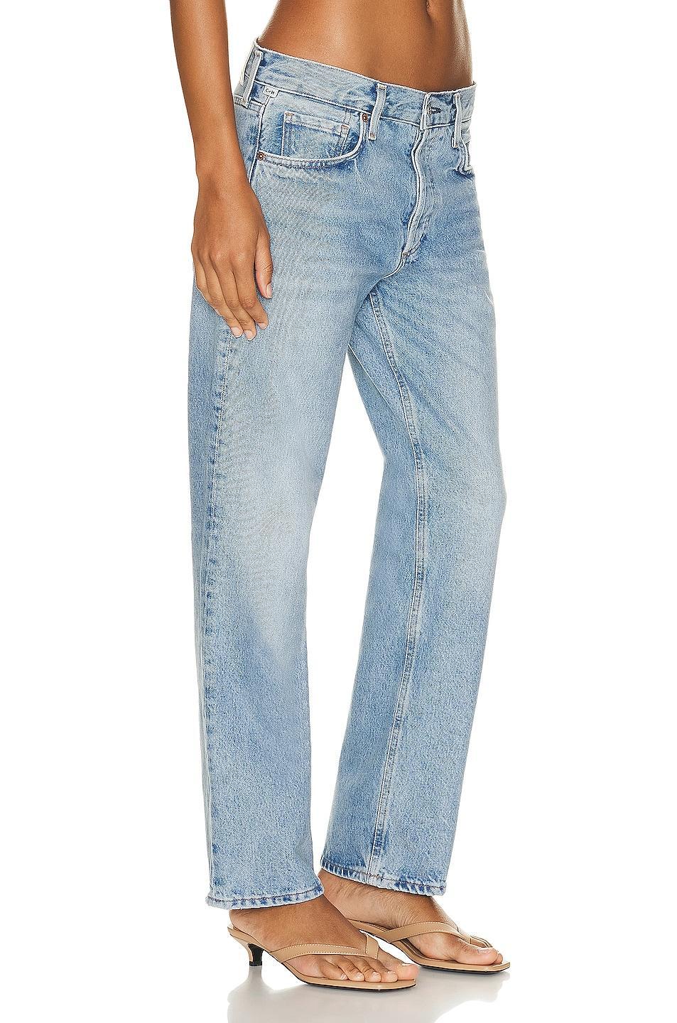 Citizens of Humanity Neve Low Slung Relaxed in Blue. - size 29 (also in 23, 24, 25, 26, 27, 28, 30, 31, 34) Product Image