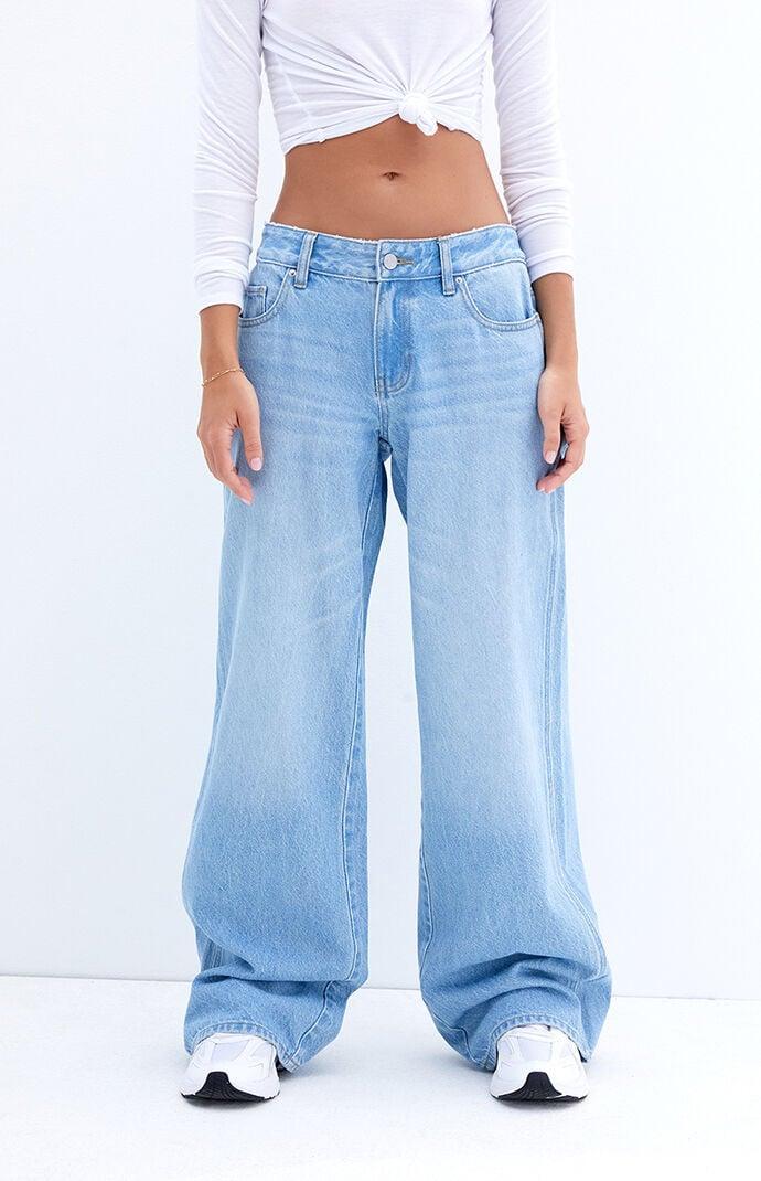 Women's Casey Light Indigo Low Rise Baggy Jeans Product Image