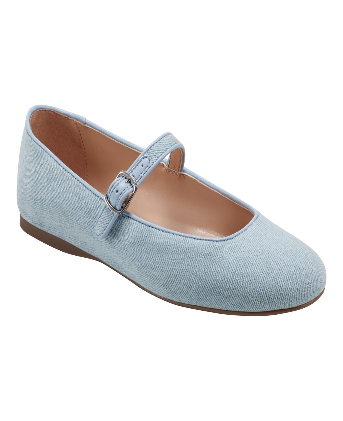 Bandolino Philly (Sand) Women's Flat Shoes Product Image