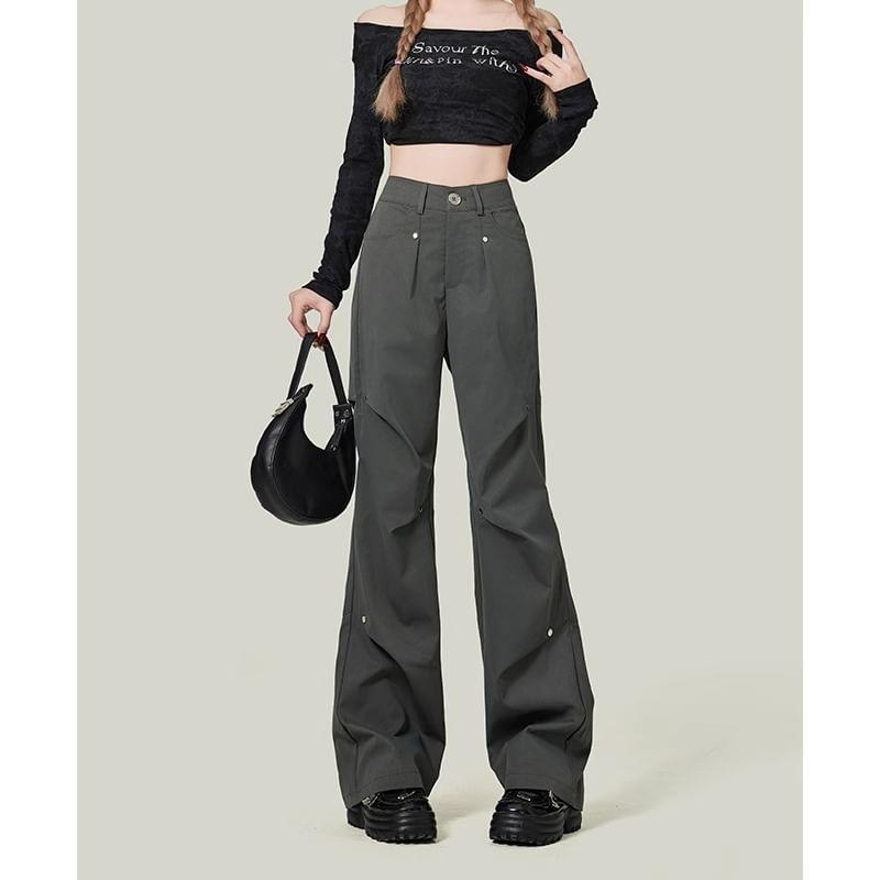 High Rise Plain Loose-Fit Wide-Leg Cargo Pants Product Image