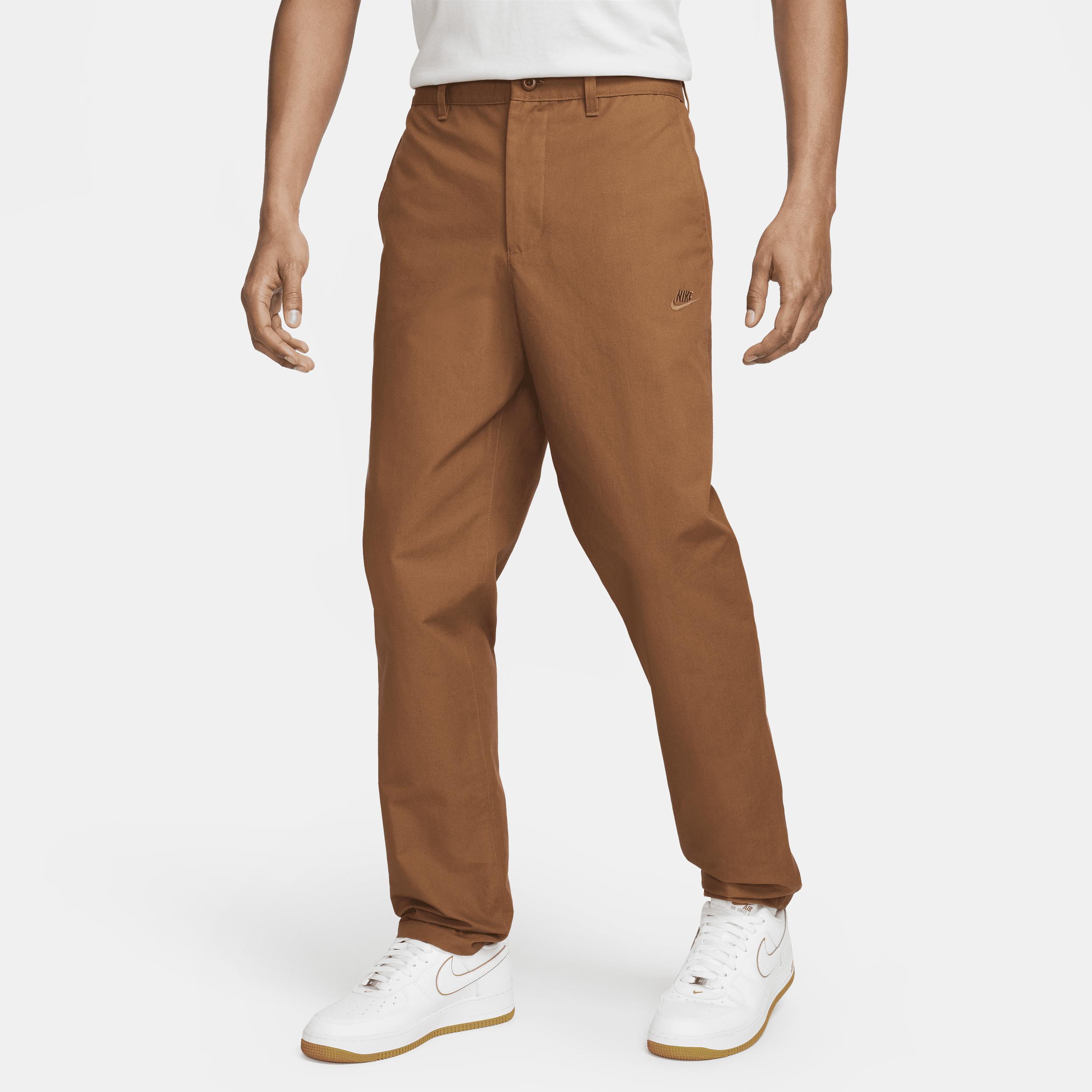 Nike Men's Club Chino Pants Product Image