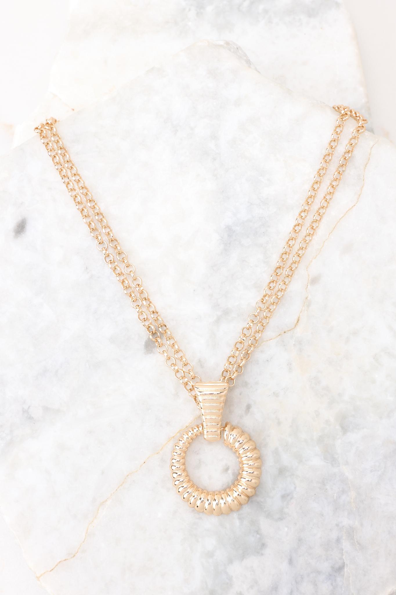 Confident Glamour Gold Necklace Product Image