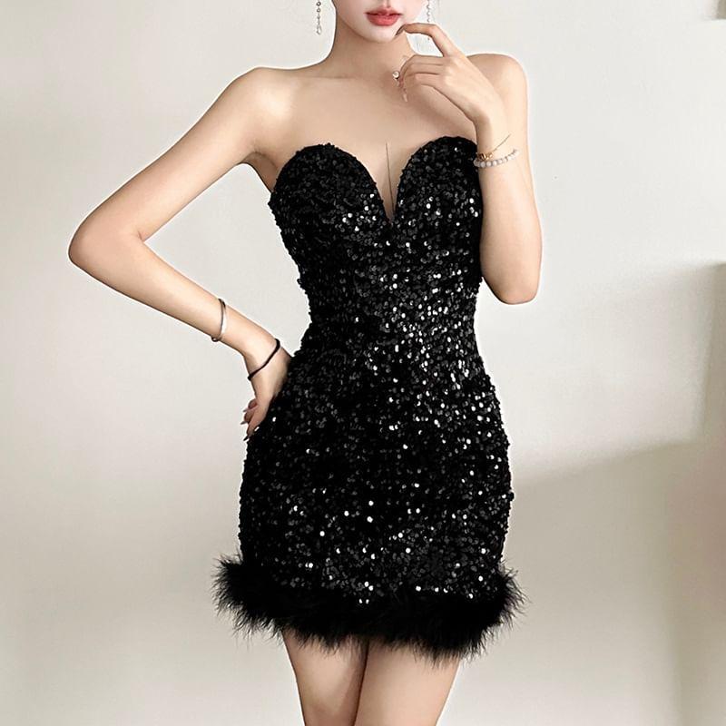 Sweetheart Neckline Glitter Mini Bodycon Dress Product Image