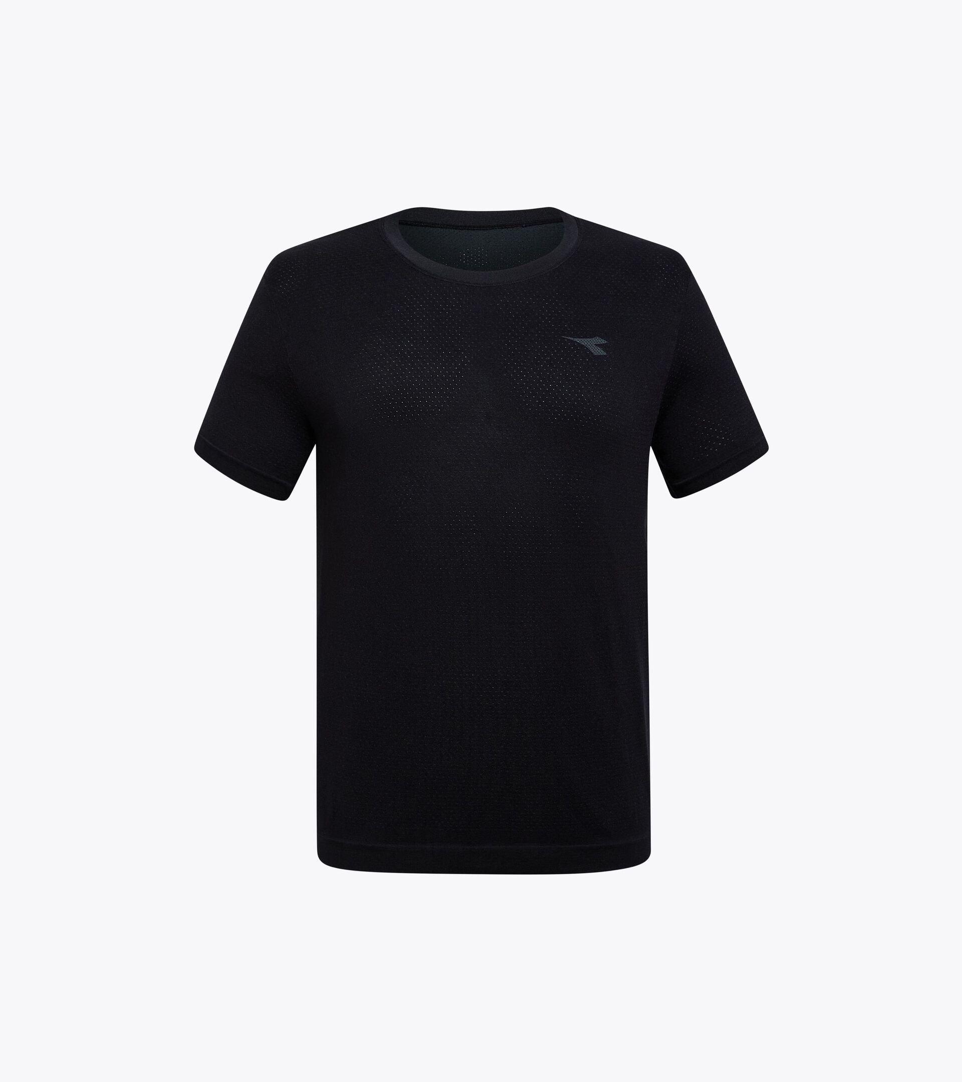 SS T-SHIRT SKIN FRIENDLY Product Image