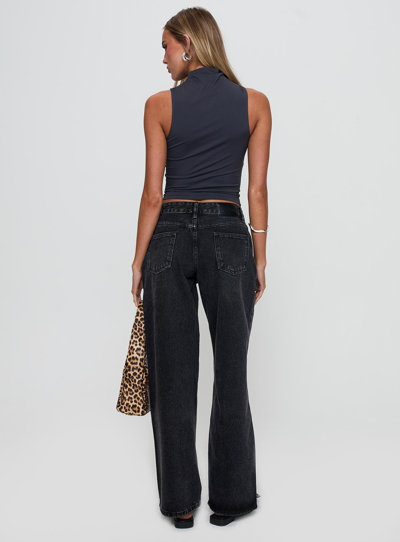 Serenitia Mid Rise Relaxed Jeans Washed Black Product Image