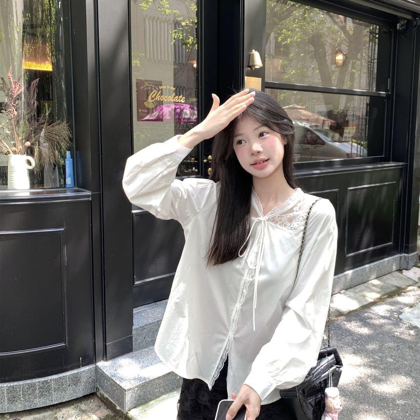 Long-Sleeve Lace Panel Blouse Product Image