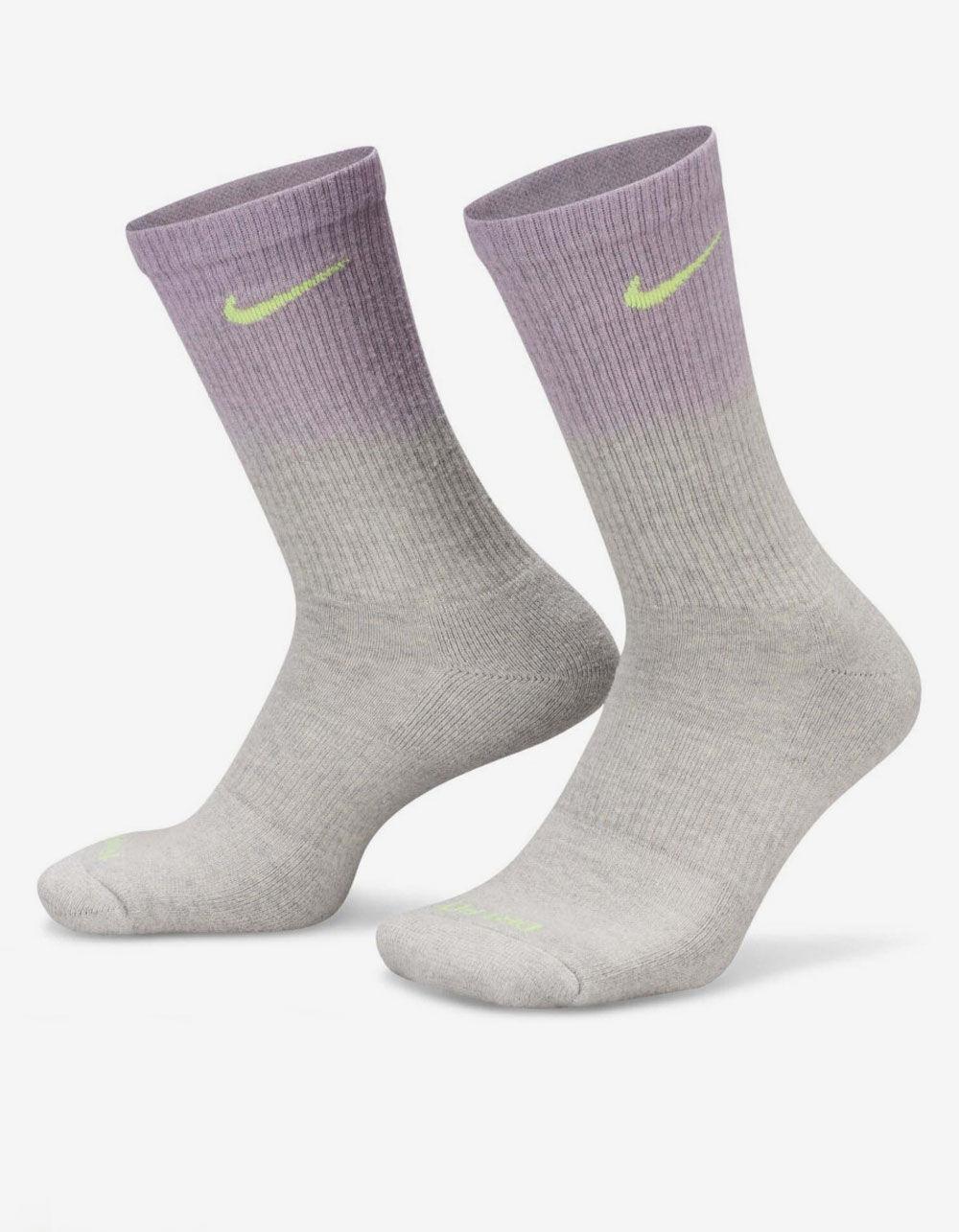 NIKE Everyday Plus Dip Dye Crew Socks Product Image