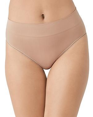 Wacoal Feeling Flexible High Cut Briefs Product Image