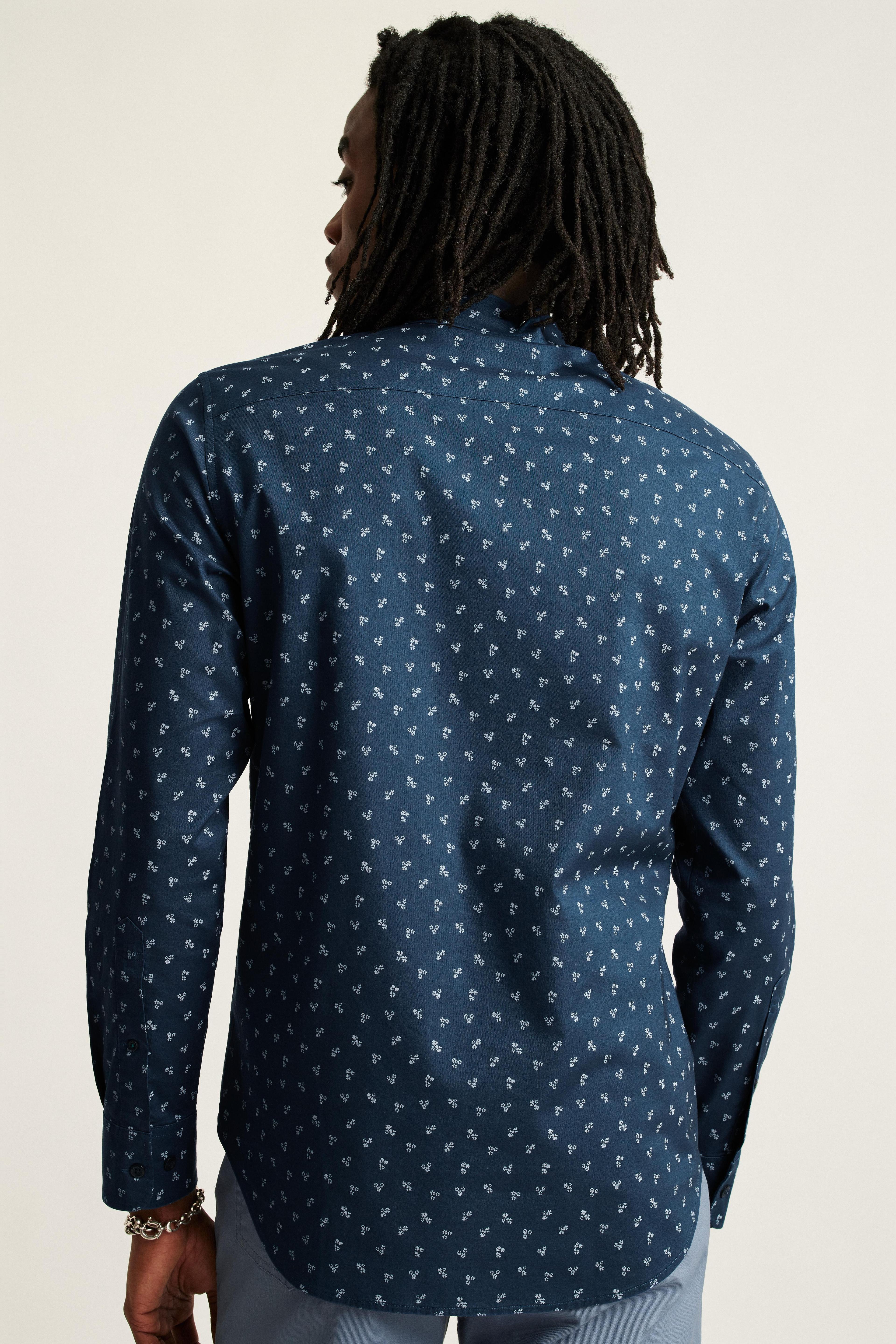 Everyday Shirt Product Image