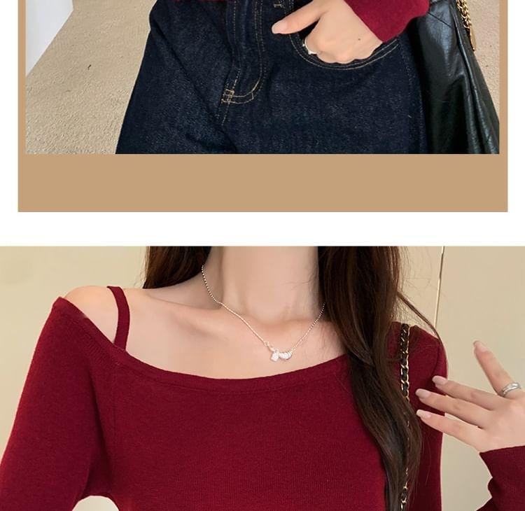 Long-Sleeve Cold Shoulder Plain Asymmetrical Ruched Crop Knit Top Product Image