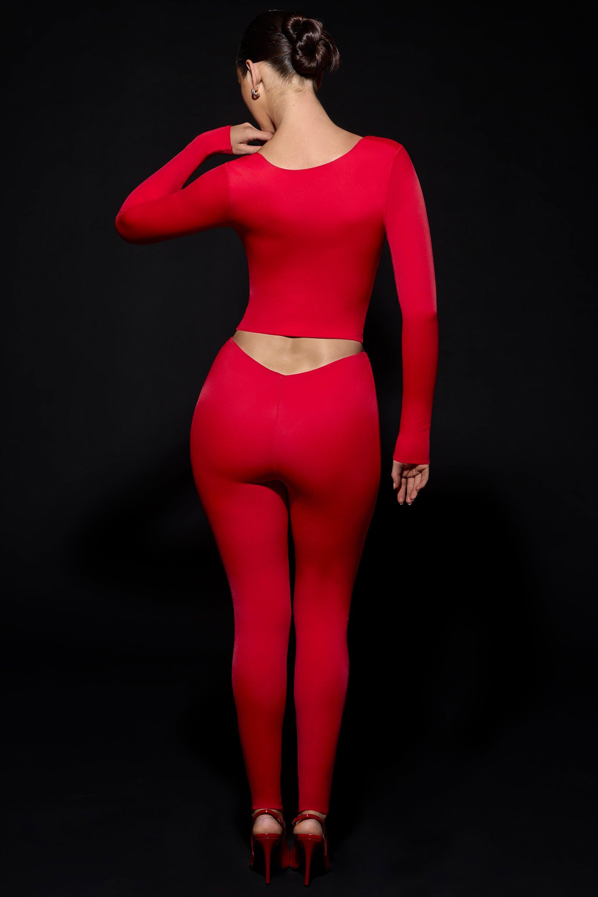 V-Back Mid-Rise Leggings in Fire Red Product Image