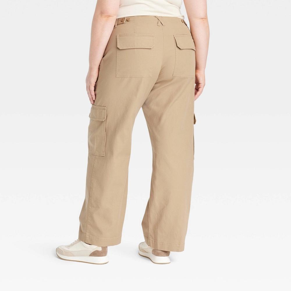 Womens Mid-Rise Straight Leg Utility Cargo Pants - Universal Thread Tan 17 Long Product Image