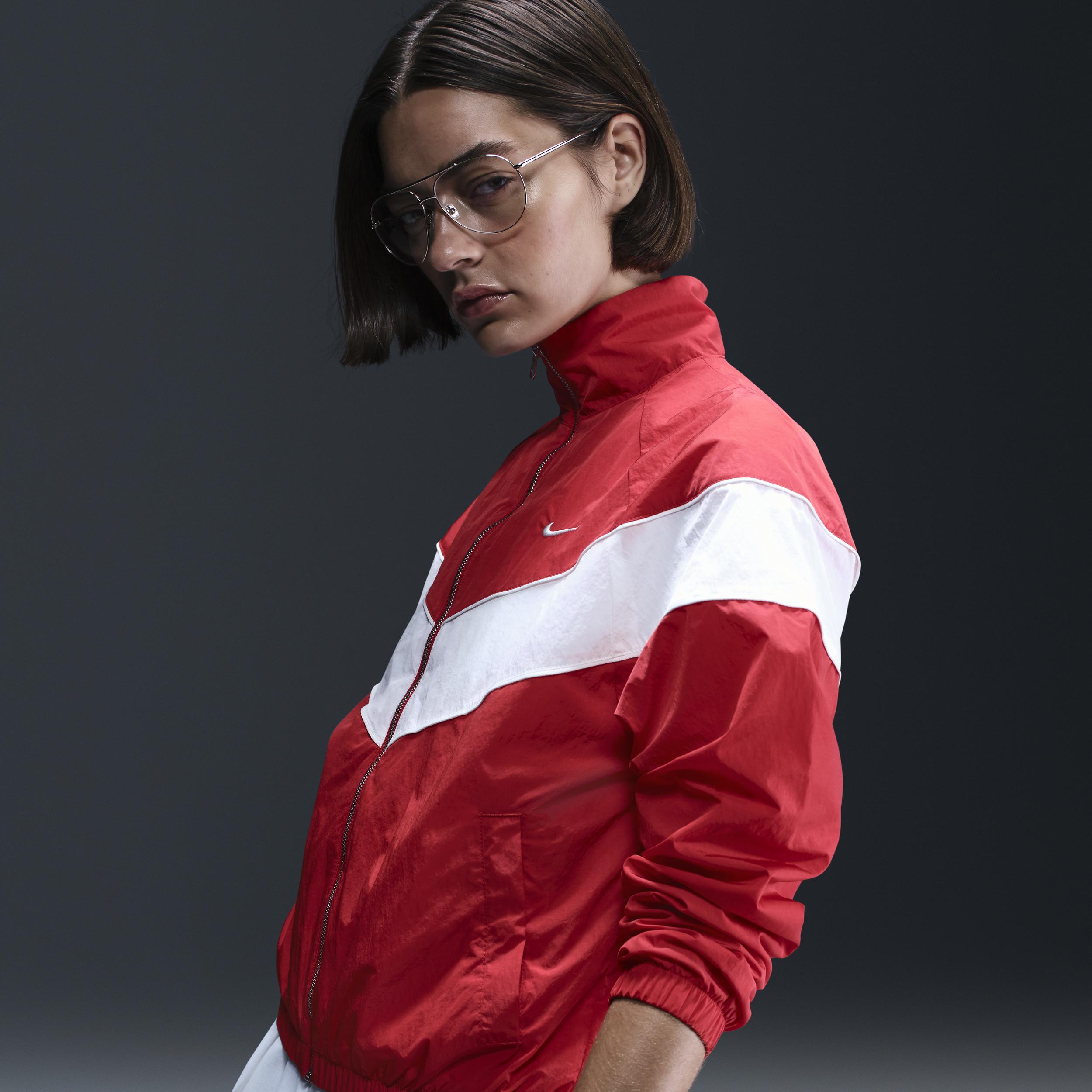 Nike Womens Windrunner Loose UV Woven Full-Zip Jacket Product Image