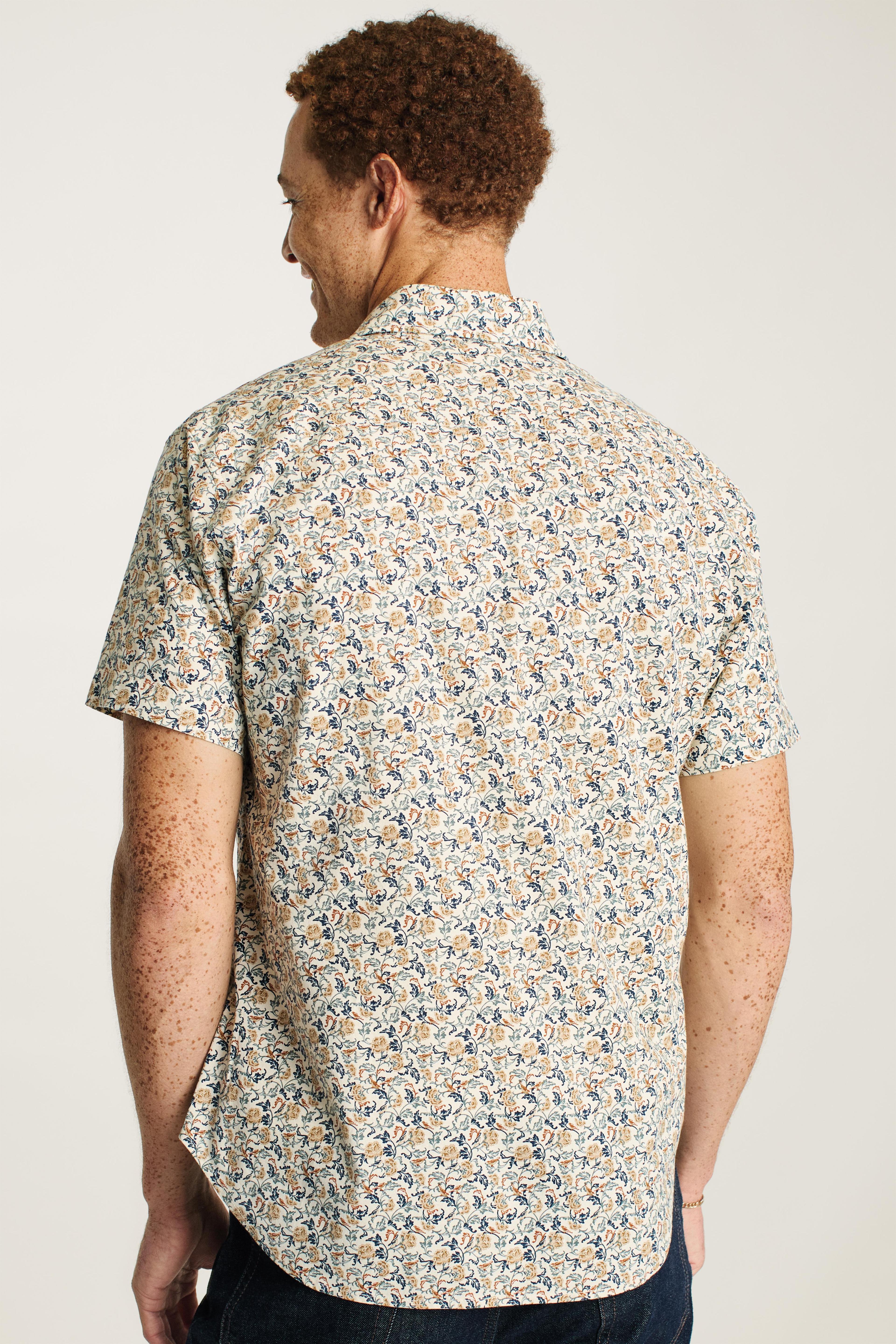 Riviera Short Sleeve Shirt Product Image