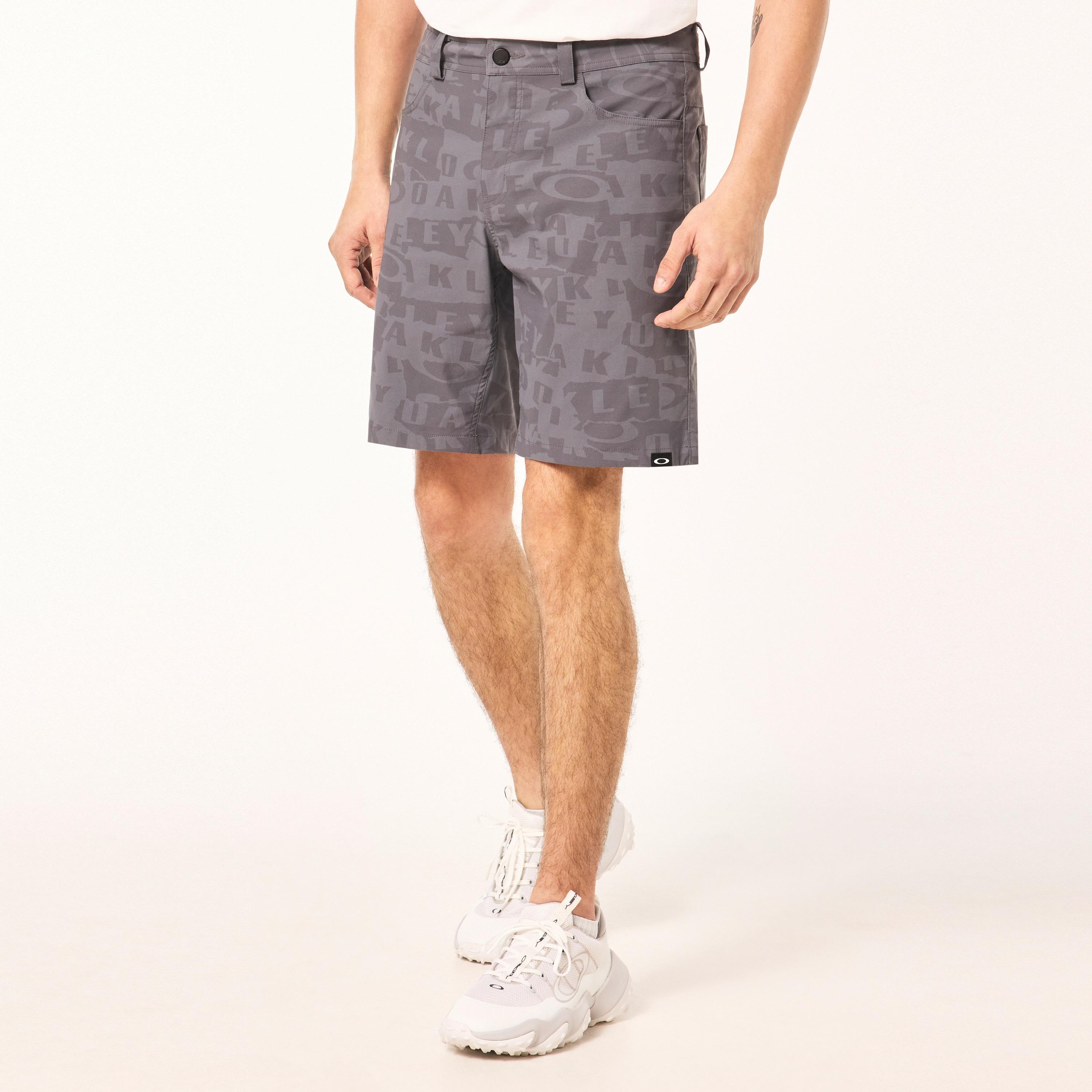 Oakley Men's Golf Transition Ransom Short Size: 32 Product Image