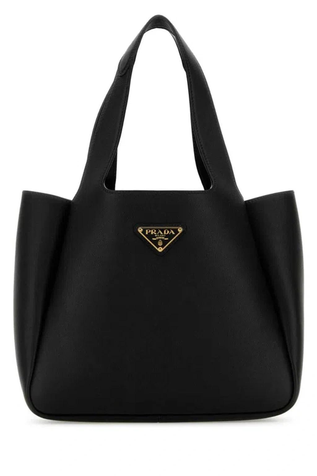 Handbags. In Black product image