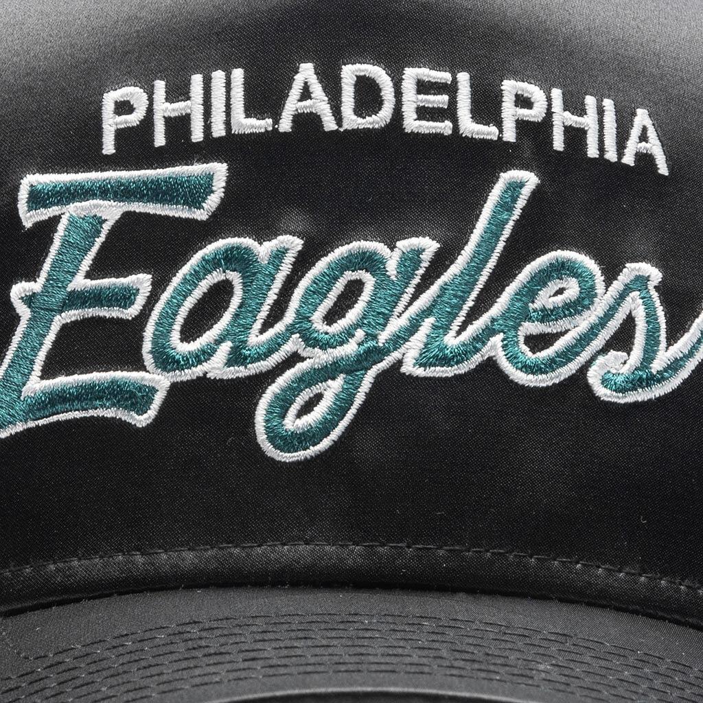 Feature x New Era Retro Satin - Philadelphia Eagles Male Product Image