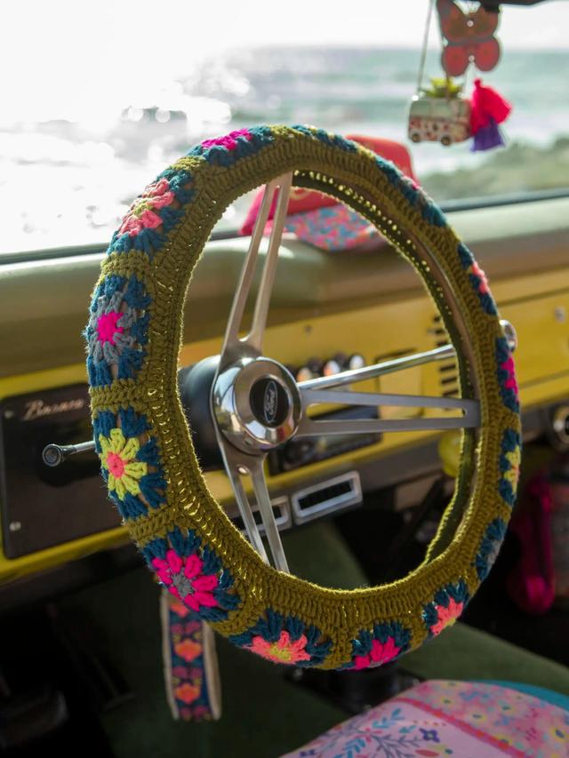 Crochet Steering Wheel Cover, 15" - Olive Product Image