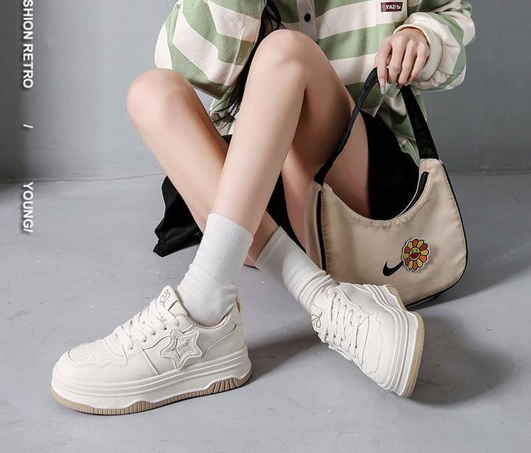 Platform Star Applique Lace-Up Faux Leather Sneakers Product Image