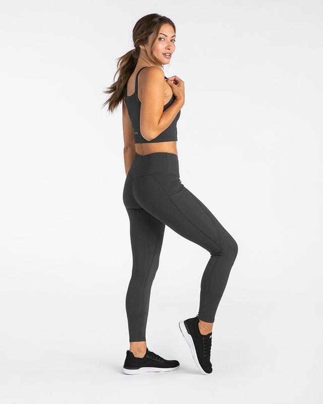 Essential Leggings Product Image