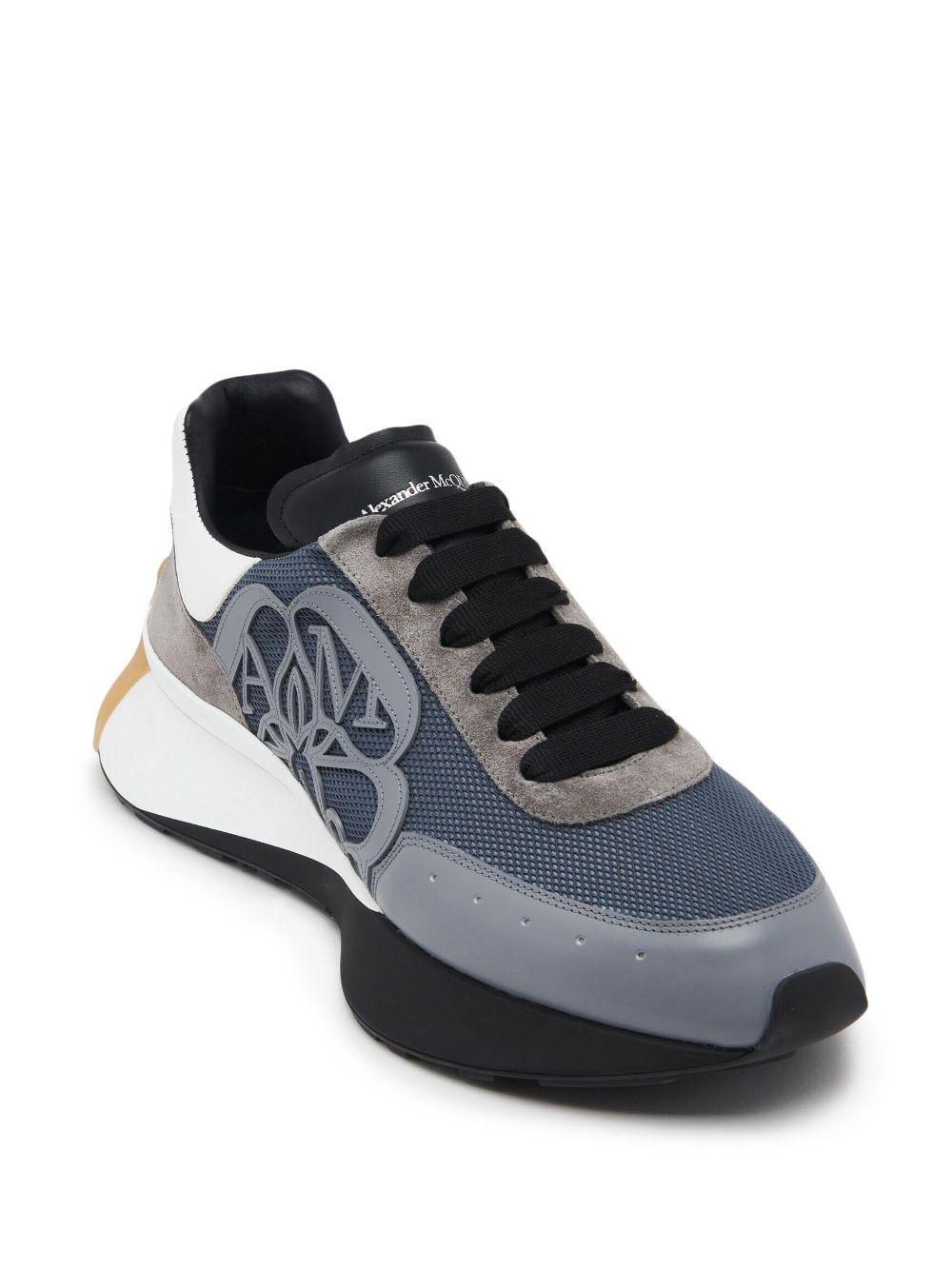 Sprint Runner Logo-embossed Leather Low-top Trainers In Grey,multicolor Product Image