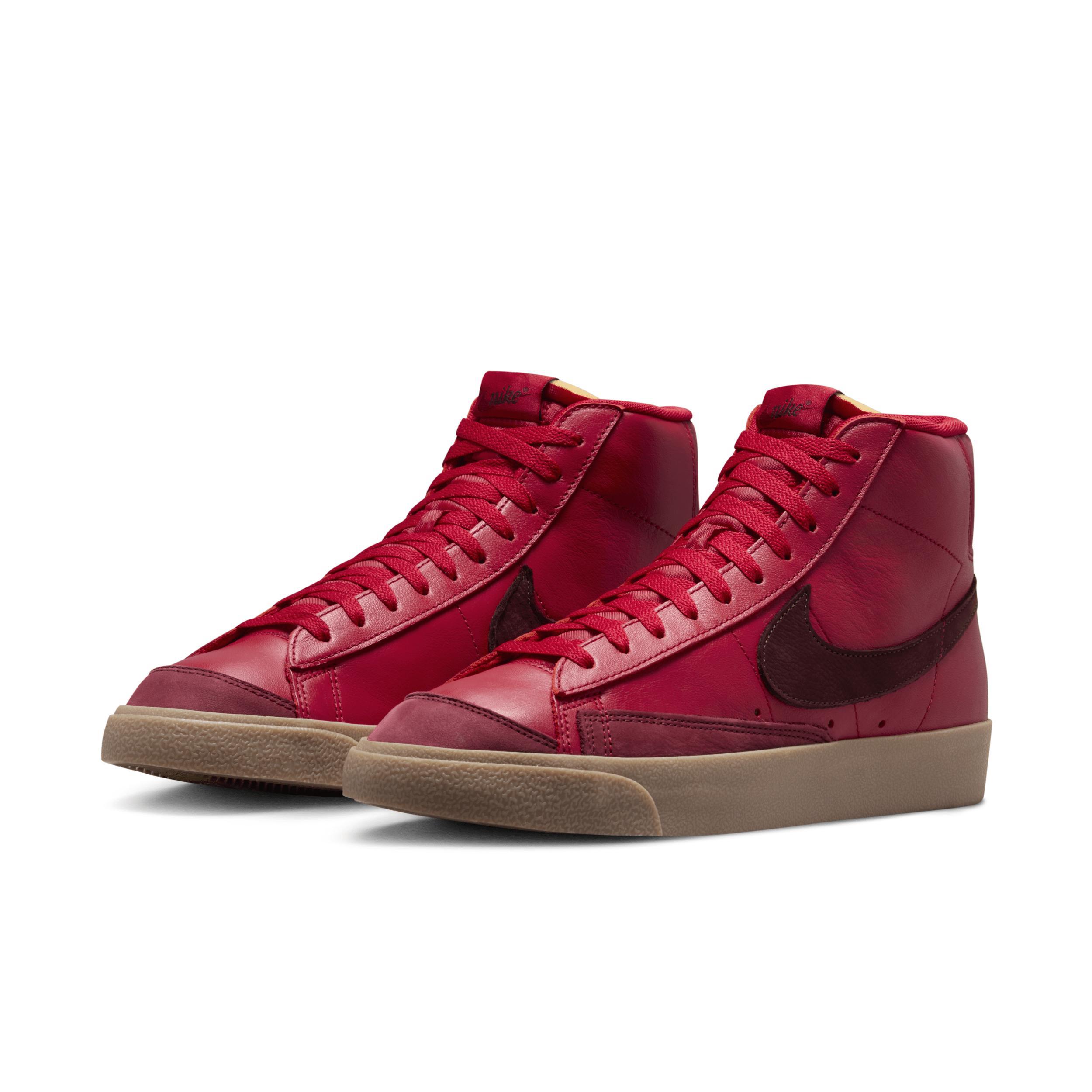 Nike Men's Blazer Mid '77 Vintage Shoes Product Image