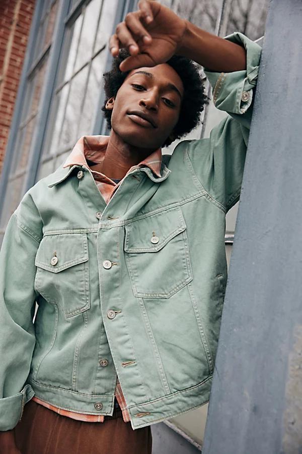 BDG Relaxed Denim Trucker Jacket Mens at Urban Outfitters Product Image