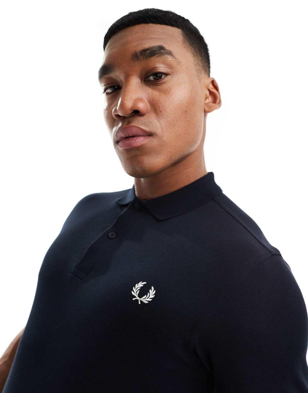 Fred Perry unisex plain polo shirt in navy Product Image