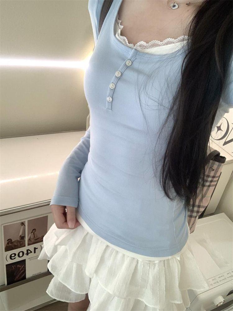 Long Sleeve Scoop Neck Plain Lace Trim T-Shirt Product Image