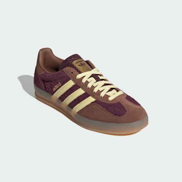 Gazelle Indoor Shoes Product Image