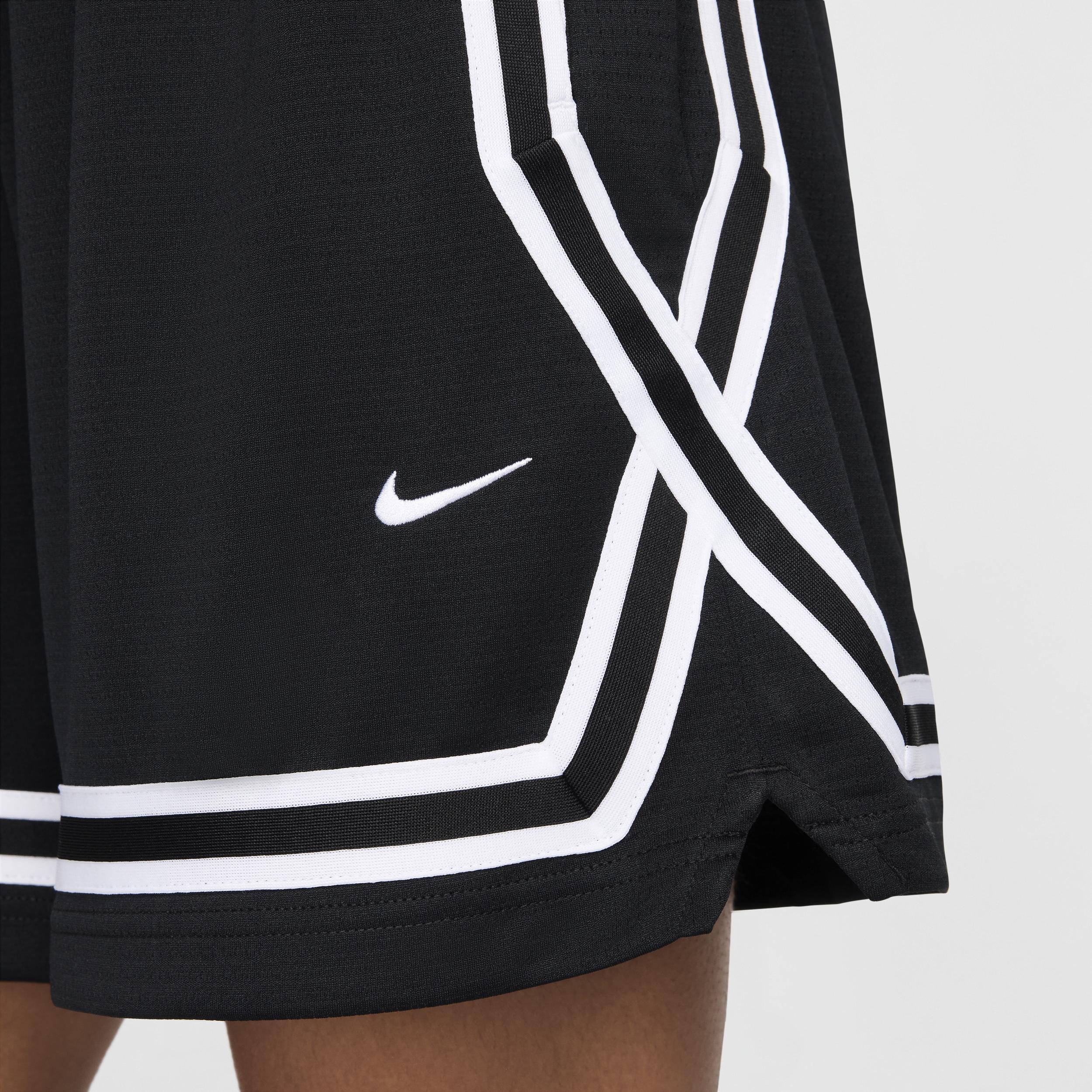 Nike Women's Crossover Dri-FIT 5" Basketball Shorts Product Image