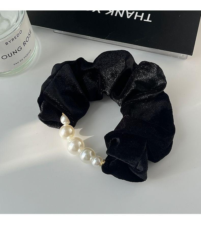 Faux Pearl Velvet Scrunchie Product Image