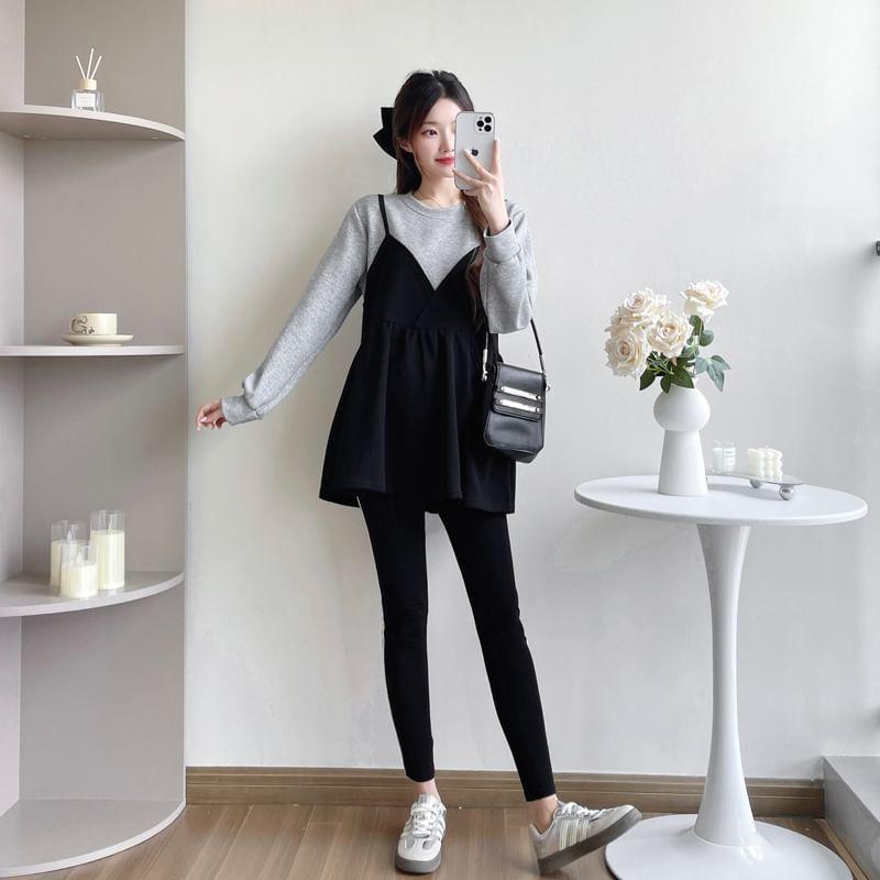 Maternity Round Neck Mock Two-Piece Two Tone Ruffle Hem Sweatshirt Product Image