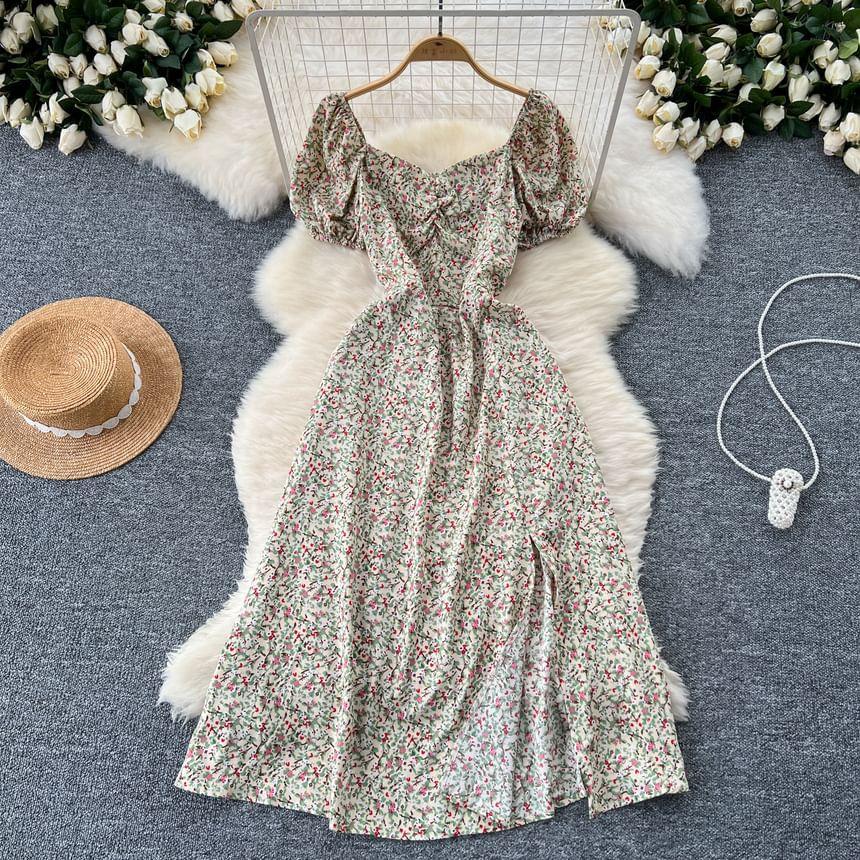 Floral Print Scoop Neck Short Sleeve Split Maxi A-Line Dress Product Image