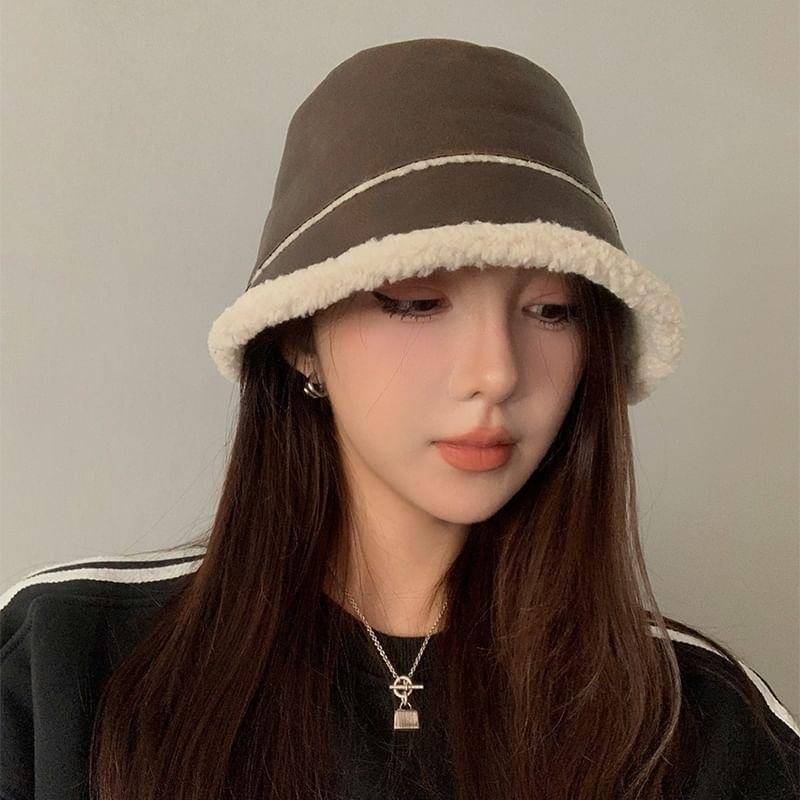 Two Tone Bucket Hat Product Image