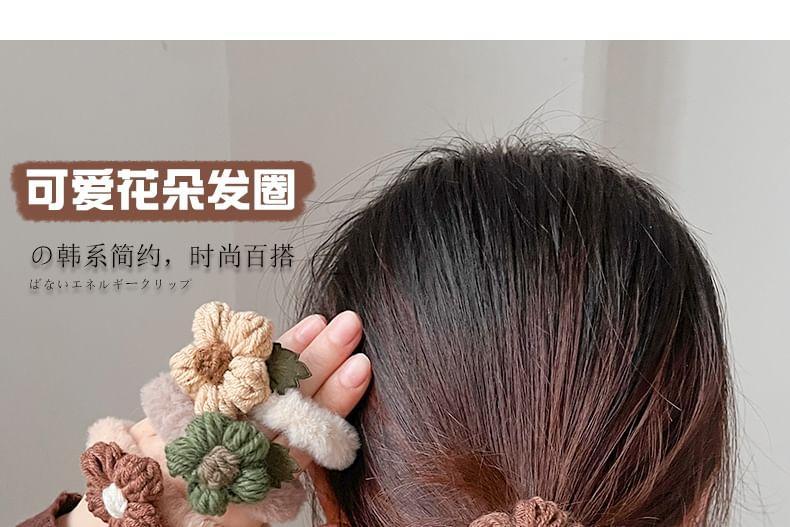 Yarn Flower Hair Tie Product Image