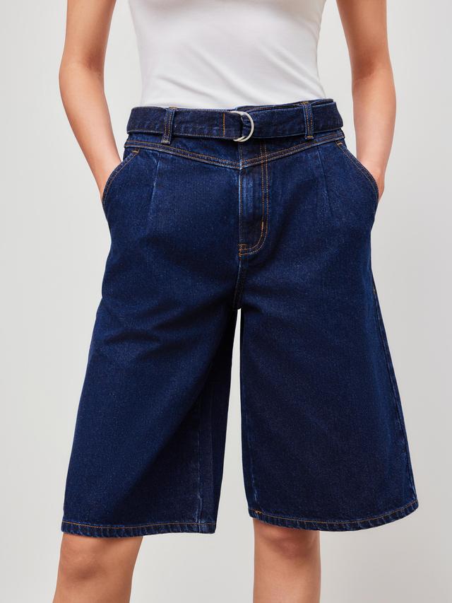 Denim Mid Rise Solid Baggy Jorts With Belt Product Image