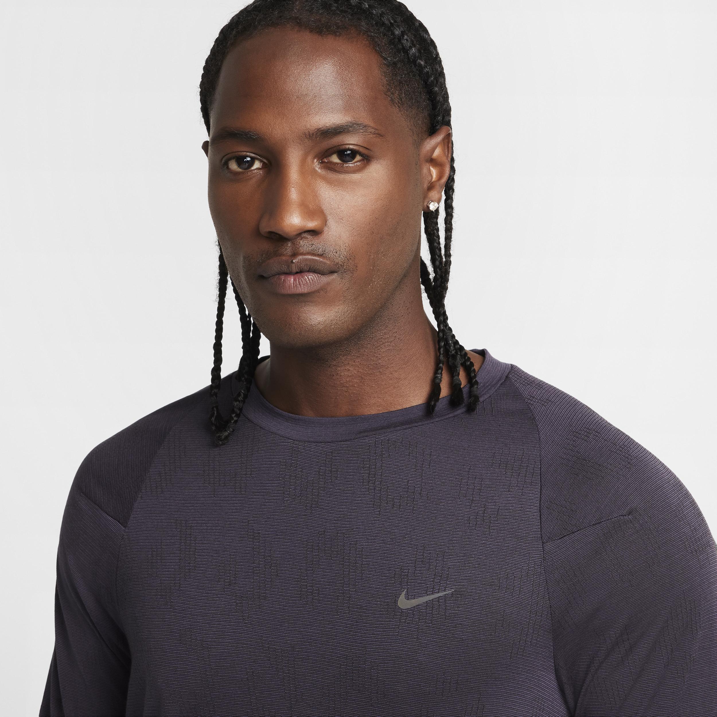 Nike Men's Running Division Therma-FIT ADV Long-Sleeve Running Top Product Image