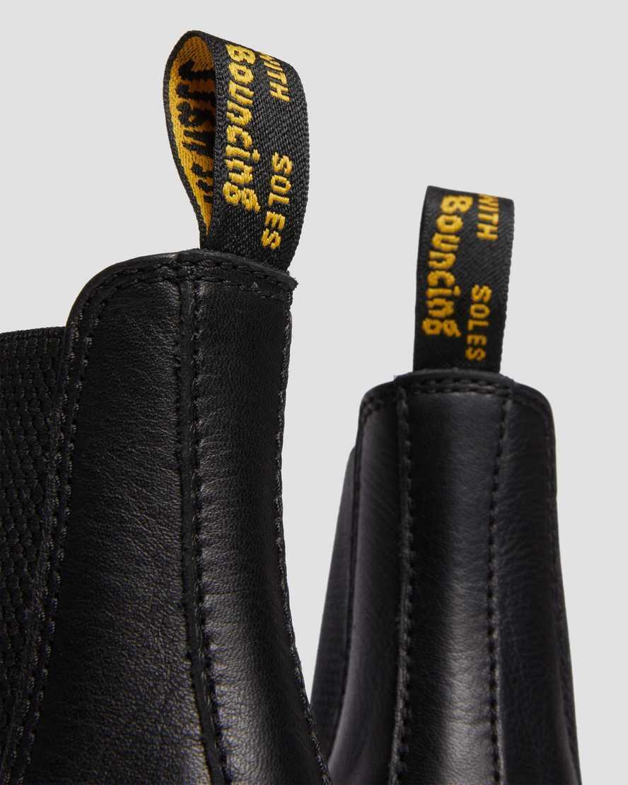 Dr. Martens 2976 Chelsea Boot Product Image