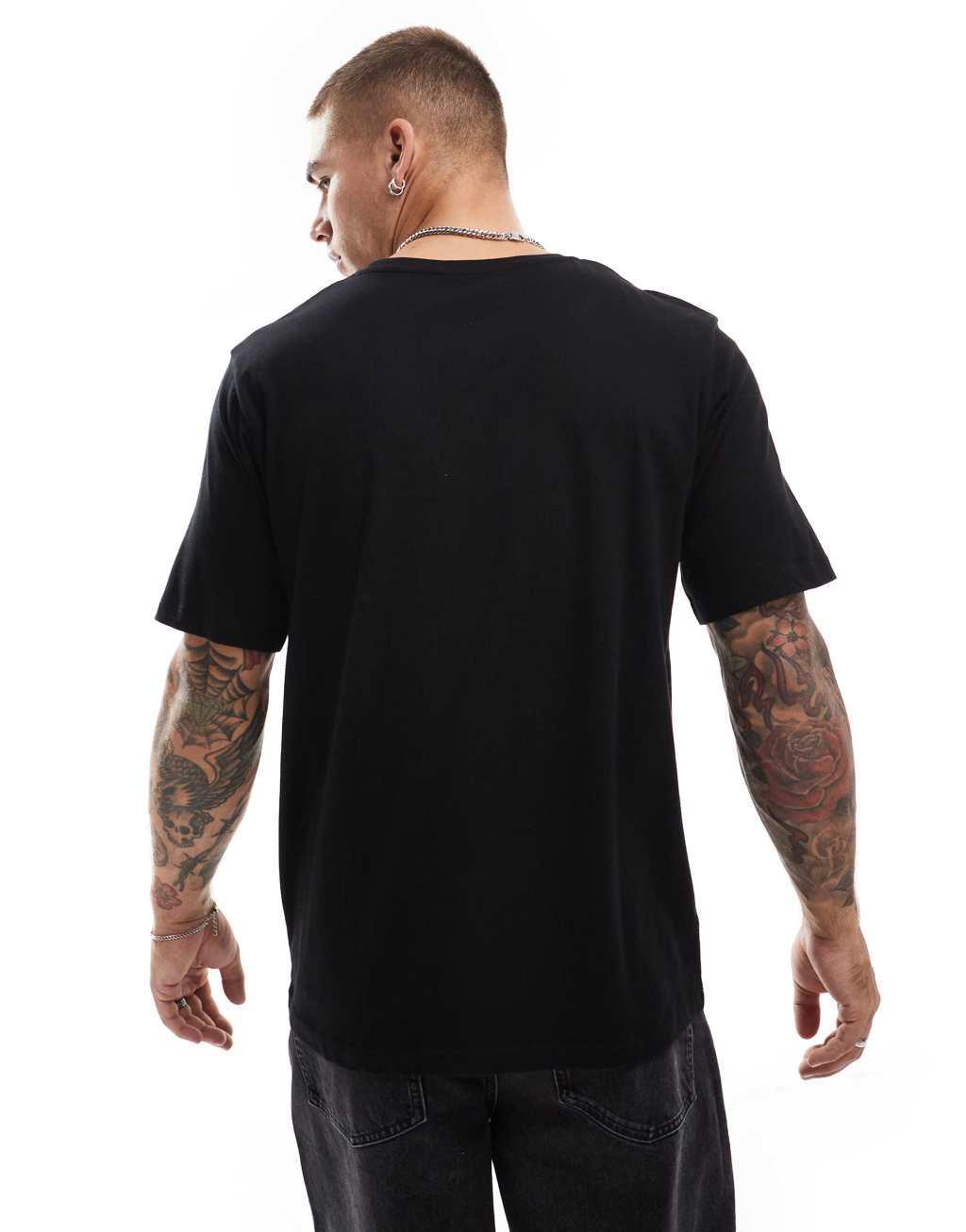 JJ Rebel t-shirt with small chest logo in black Product Image