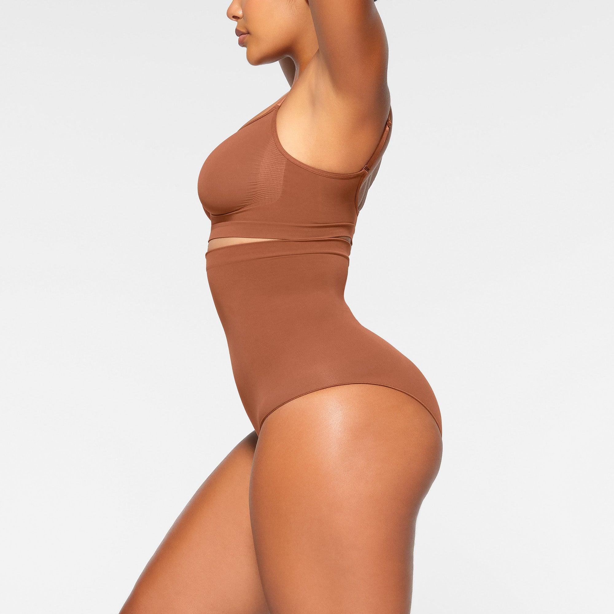 SEAMLESS SCULPT BRALETTE | BRONZE Product Image