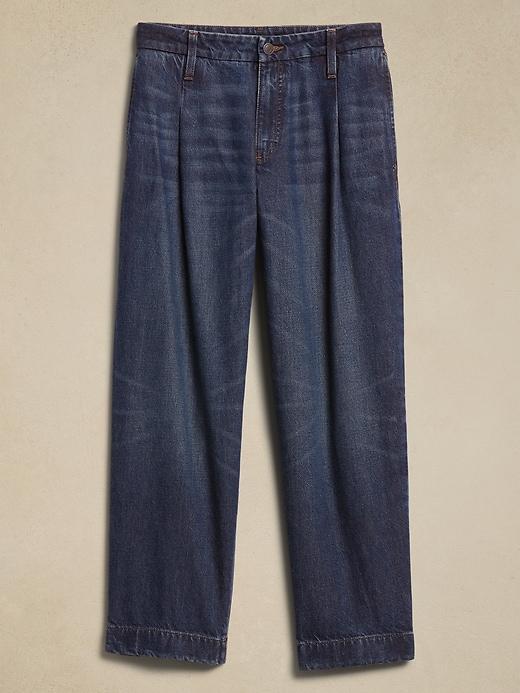 Luxe Mid-Rise Straight Jean Product Image