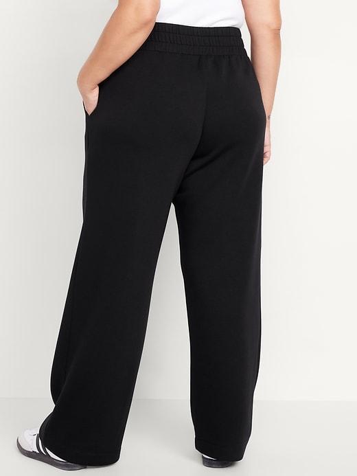 High-Waisted Bounce Fleece Wide-Leg Pants Product Image