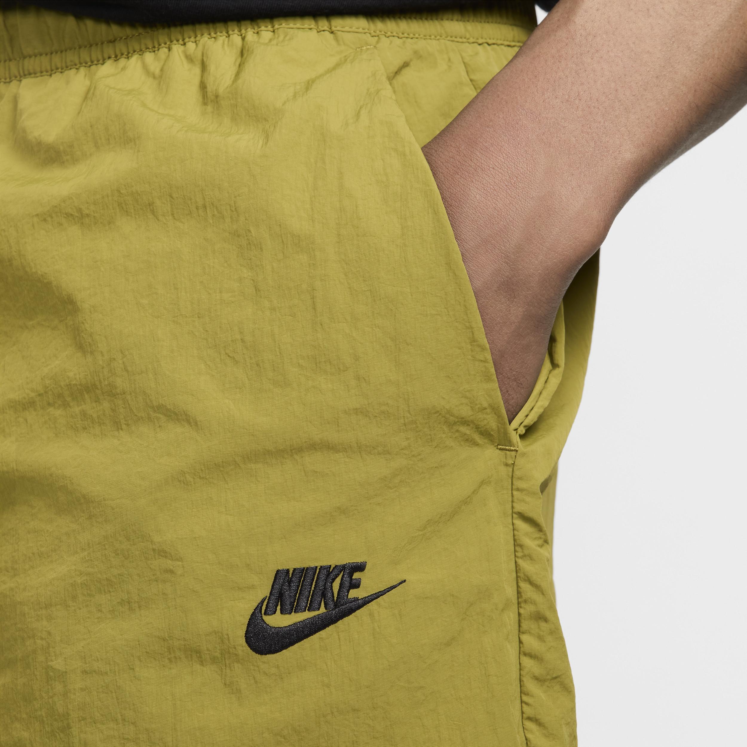 Nike Men's Tech Woven Straight Leg Pants Product Image